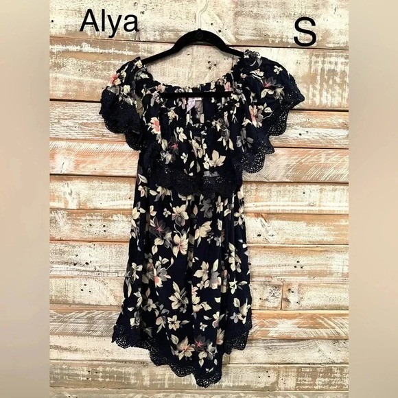 Alya Womens‎ floral/blue dress S - Picture 1 of 4